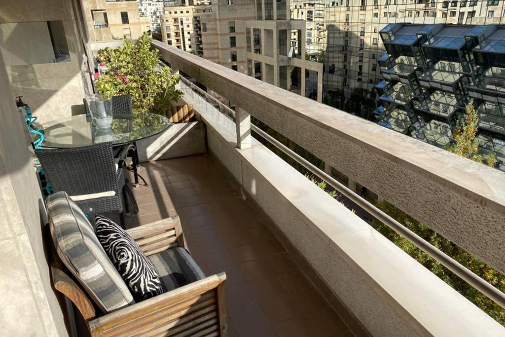 Beautiful Modern Fully Furnished Studio Levallois-Perret Exteriör bild